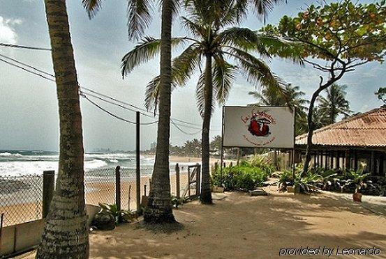 Yoho Rivi Ras Hotel Dehiwala-Mount Lavinia Exterior foto
