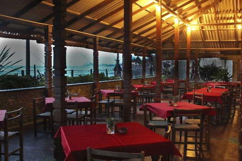 Yoho Rivi Ras Hotel Dehiwala-Mount Lavinia Exterior foto
